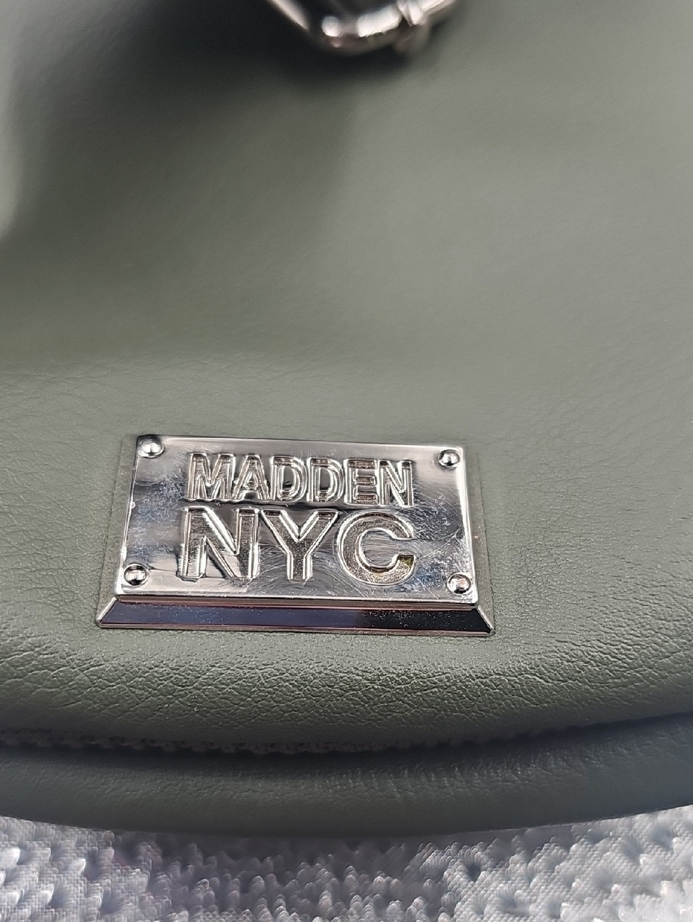 Q Stylish Satchel In Olive Green Madden NYC Rhinestone Bling - Picture 4 of 8